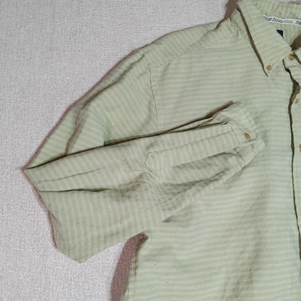 The North Face Tekware Mens L Green Pinstripe Button Down Shirt Long Sleeve Hike